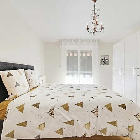 公寓 T5 Spacieux, Parking, Proche Gare Et Centre 第戎