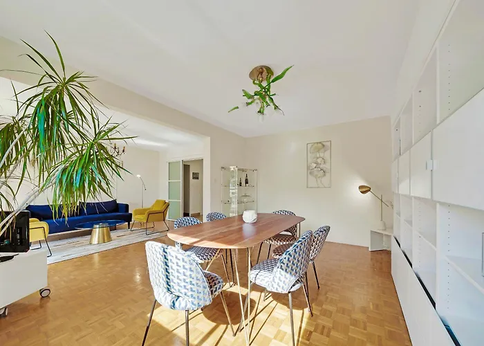 T5 Spacieux, Parking, Proche Gare Et Centre *