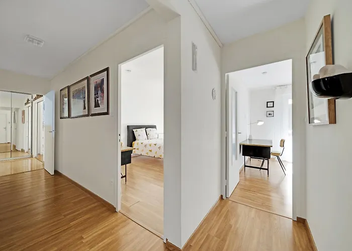 T5 Spacieux, Parking, Proche Gare Et Centre Dijon