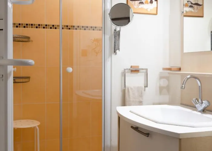 Apartamento T5 Spacieux, Parking, Proche Gare Et Centre